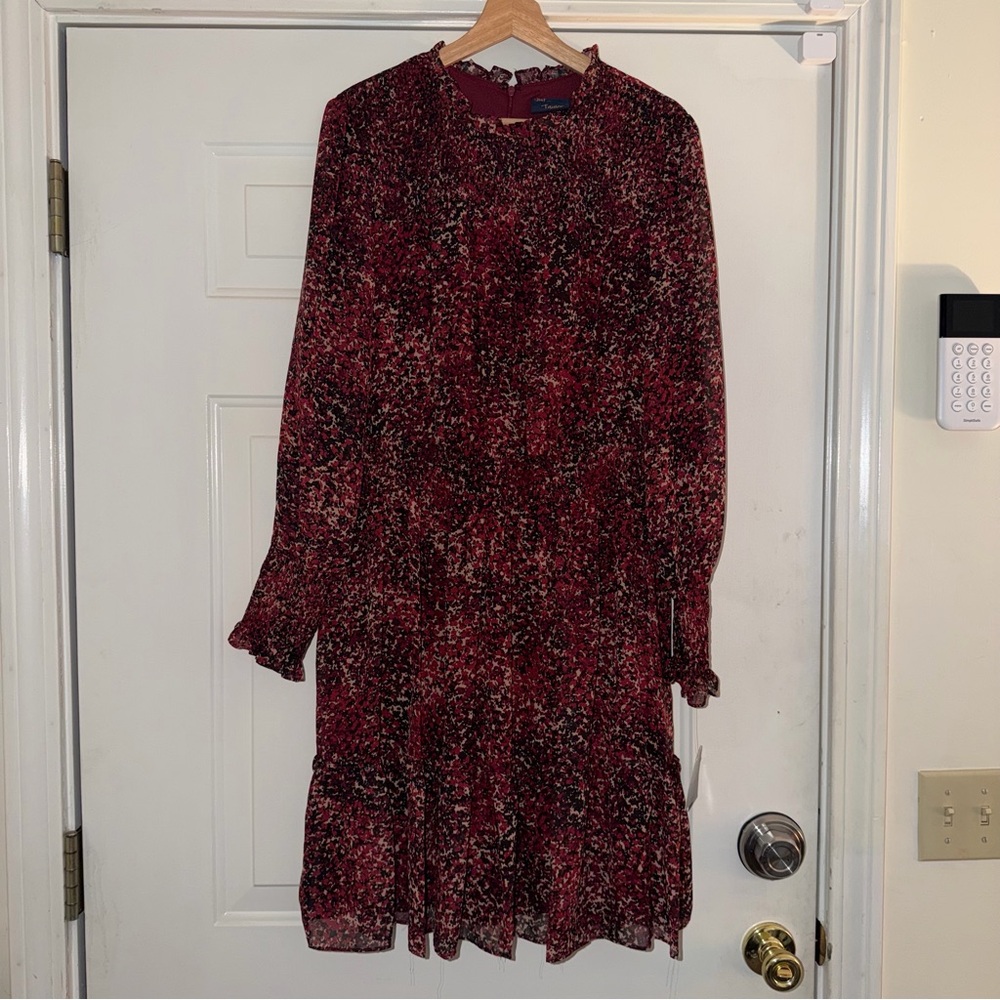 Just...Taylor Burgundy Floral Ruffle-Neck Midi Dress. Sz 16